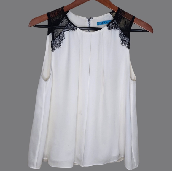 Alice + Olivia Tops - Alice + Olivia 100% Silk Sleeveless Ivory Layered Top Black Lace Details Small